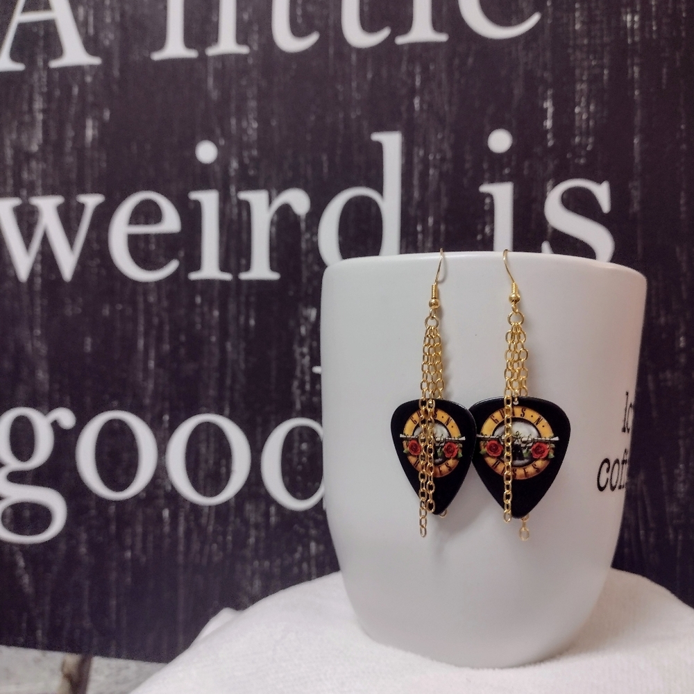 New Guns N Roses Favorite Band Logo Guitar Pick Earrings - Picture 5 of 8